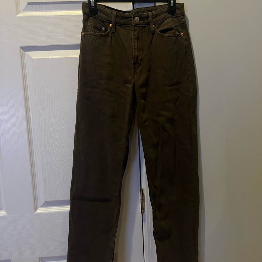 H&M Brown Straight Jeans Timeless Style